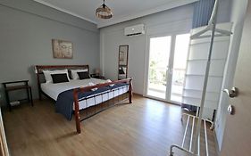 Comfort Corner Spacious & Quiet 2Br Apartment In Thessaloniki
